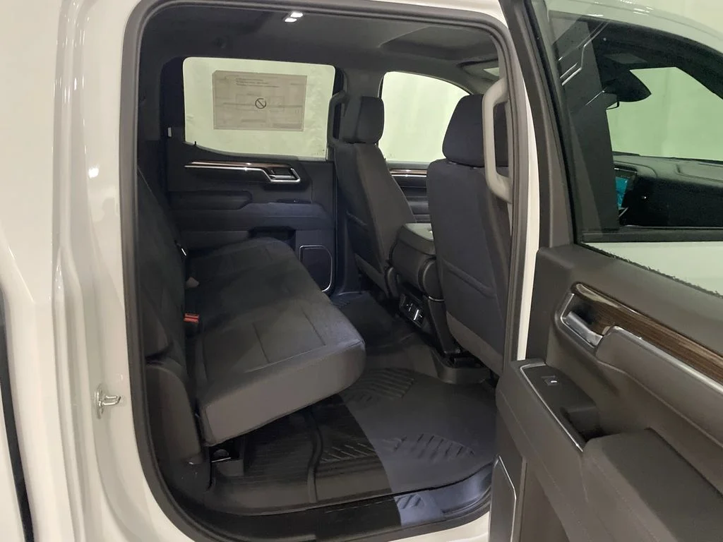 2026 Chevrolet Silverado 1500 LT - Photo 24
