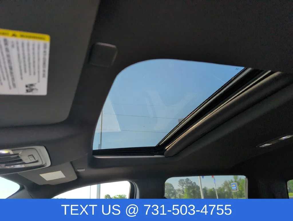 Used 2024 Red GMC Denali image 33