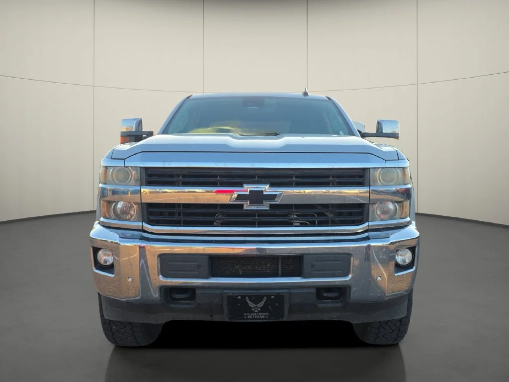 Used 2016 Silver Chevrolet LTZ image 2