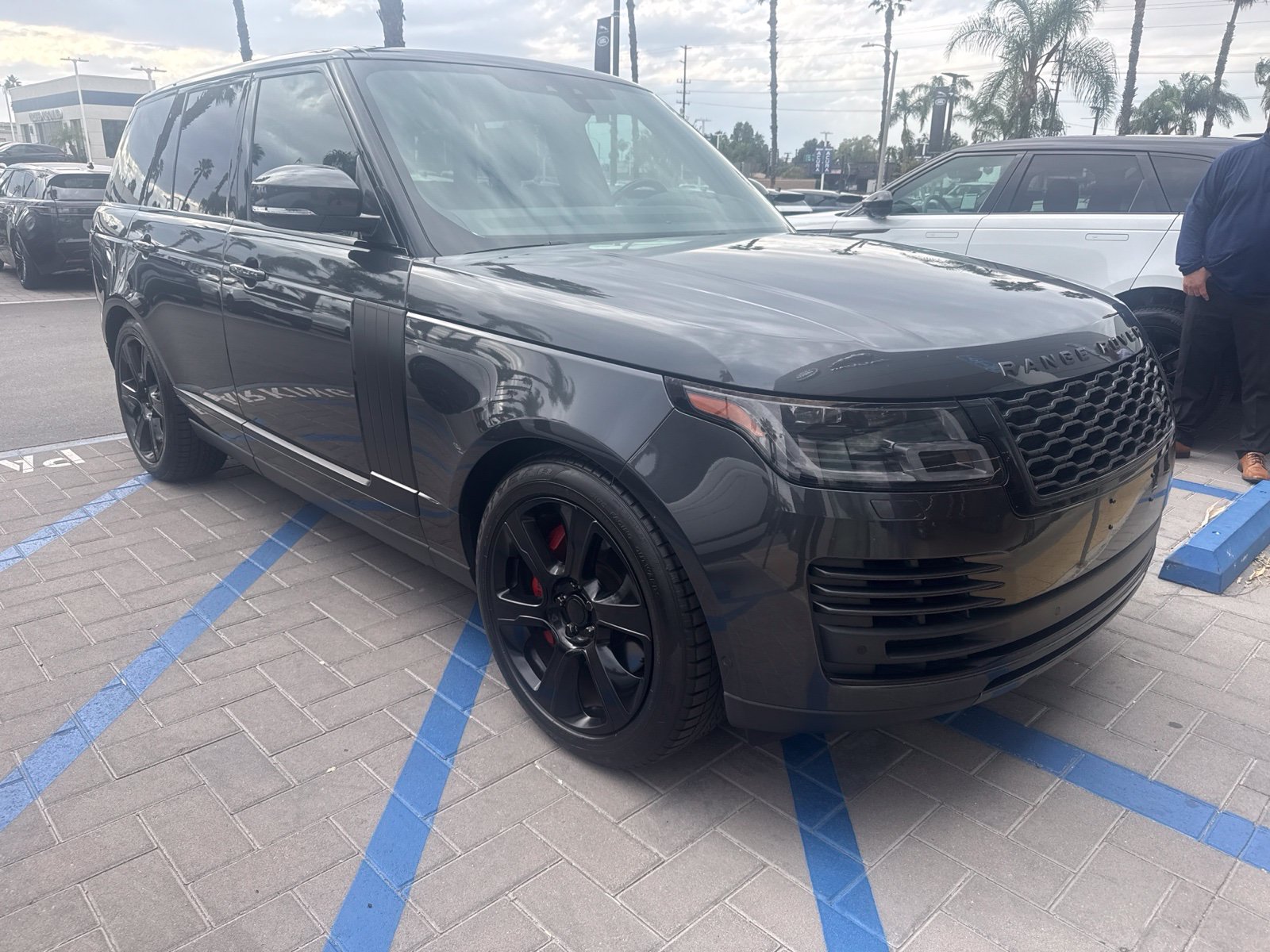 Used 2019 Gray Land Rover 5.0L V8 Supercharged image 3