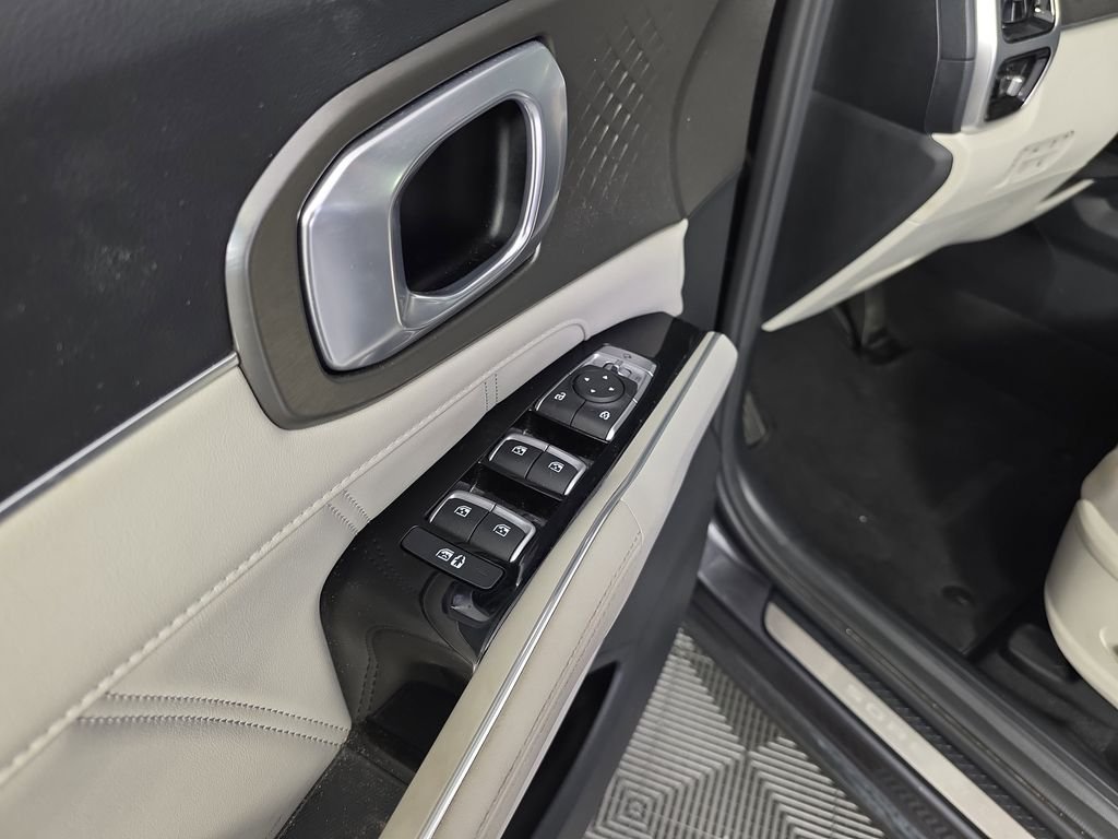 Used 2022 Gray Kia SX image 18