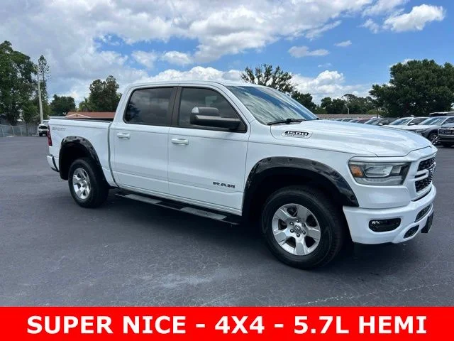 2023 RAM 1500 Big Horn/Lone Star 4x4 Crew Cab 5'7's photo
