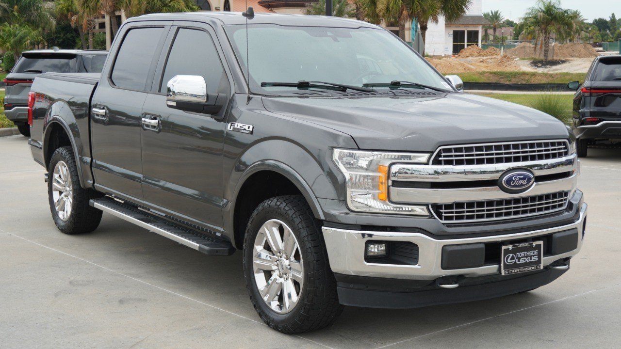 Used 2019 Gray Ford LARIAT image 3