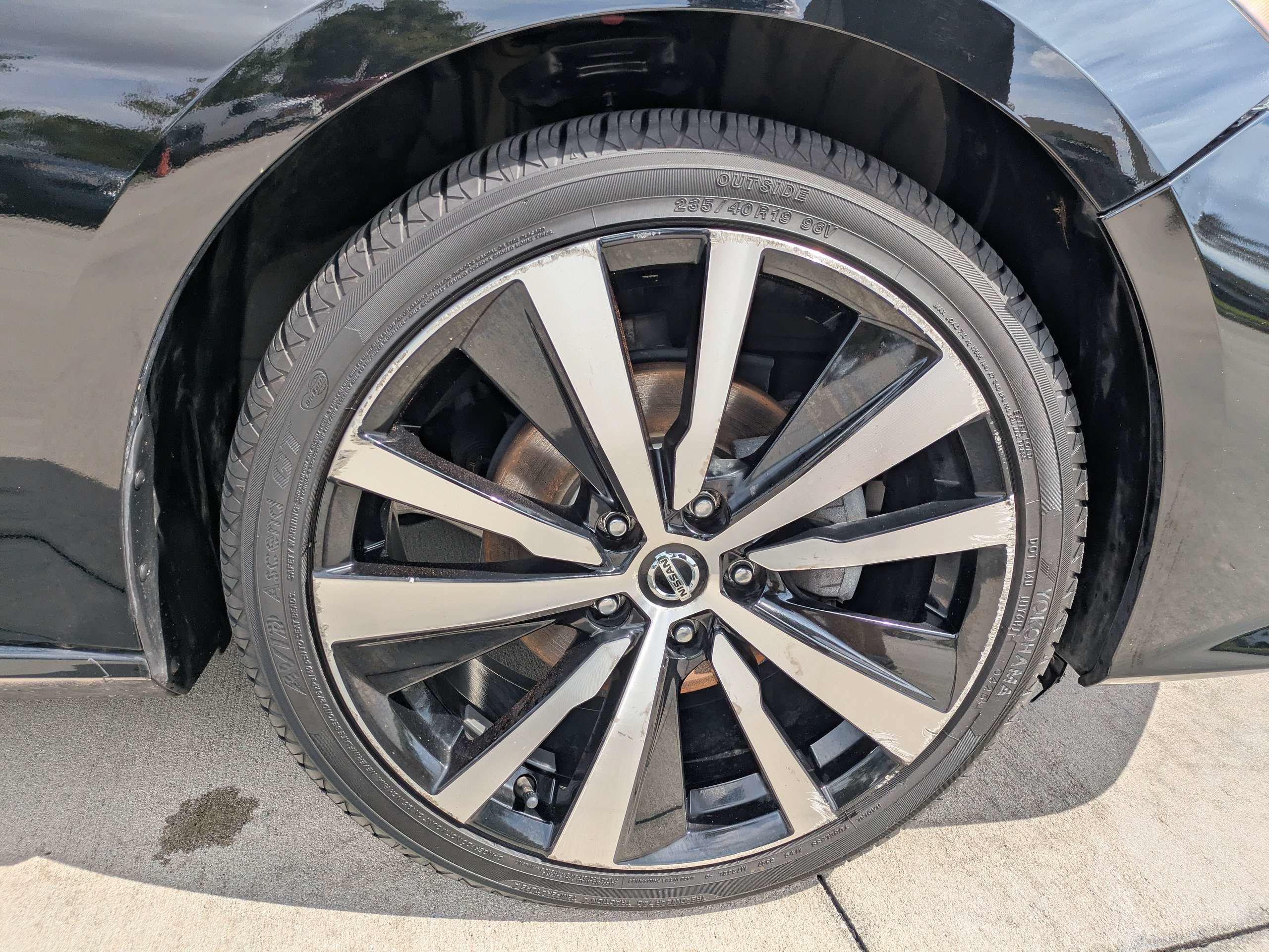 2019 Nissan Altima SR - Photo 9