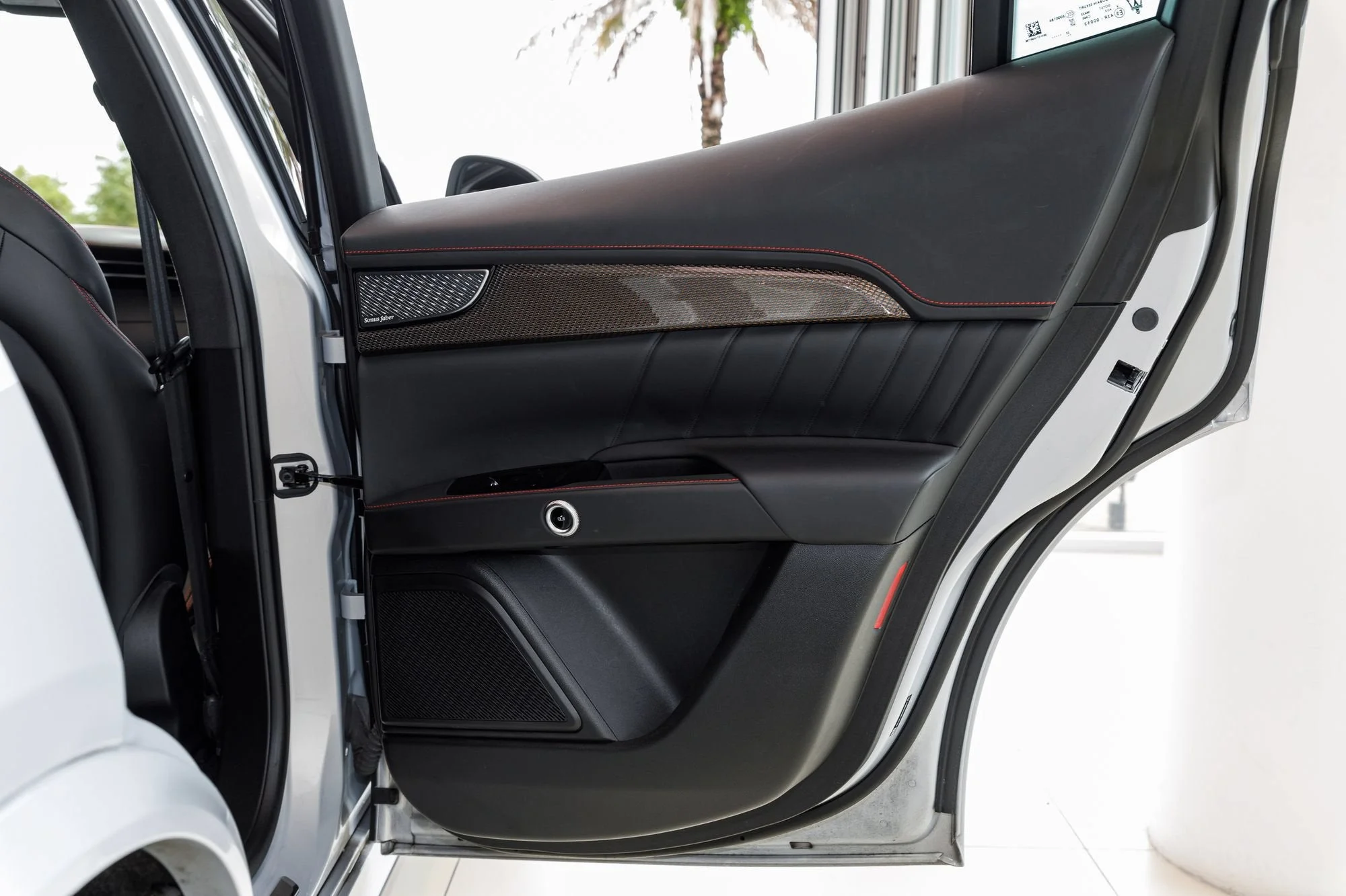 Used 2023 Bianco Astro Metallic Maserati Modena image 38