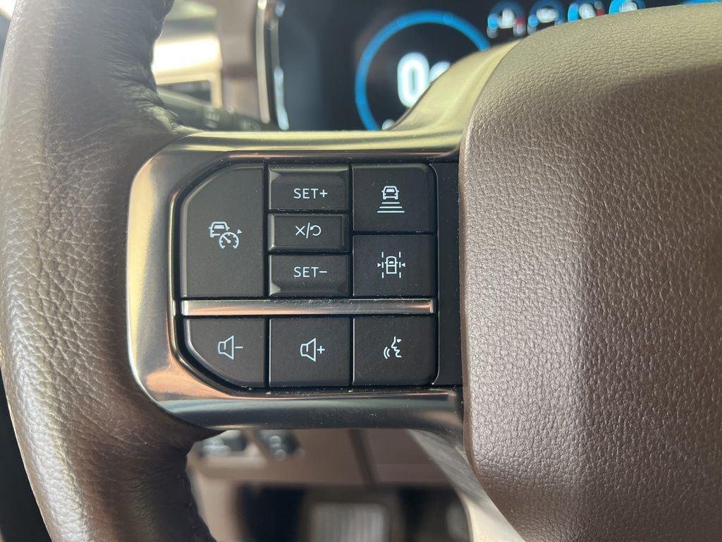 Used 2022 Brown Ford King Ranch image 11