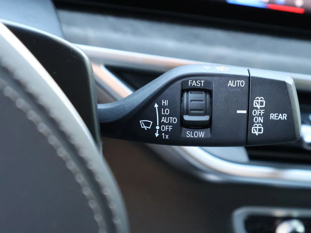 Certified Used 2026 Skyscraper Grey Metallic BMW xDrive40i image 38