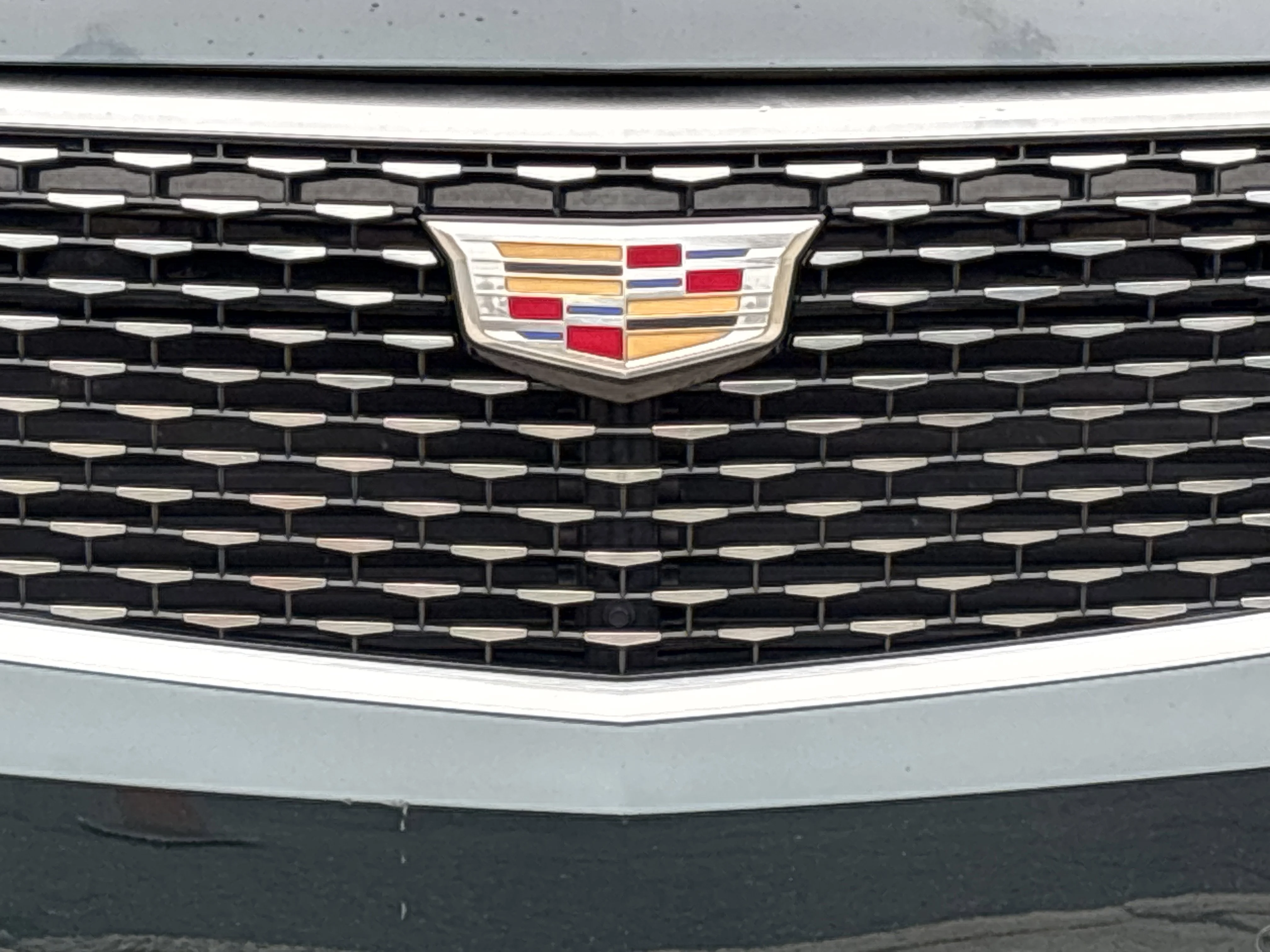 Used 2025 Emerald Lake Metallic Cadillac AWD Premium Luxury image 15