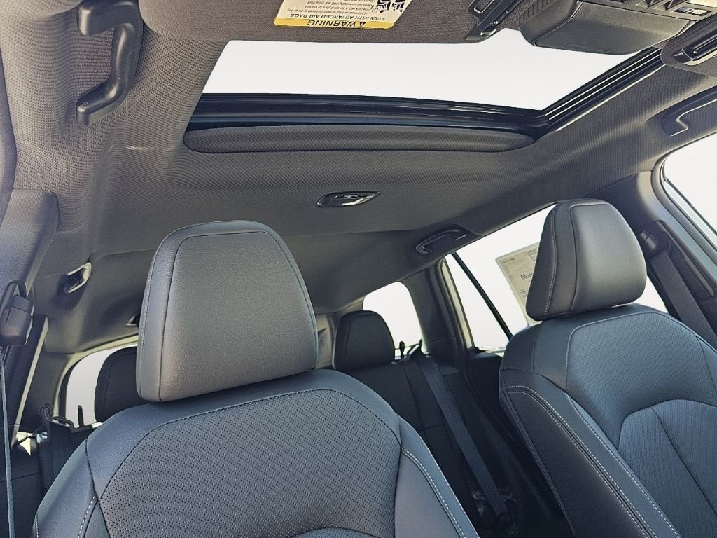 New 2026 CRYSTAL WHITE PEARL Subaru Limited XT image 16