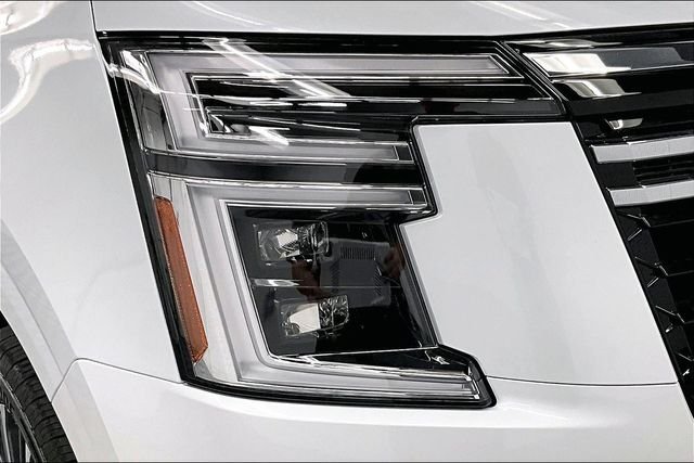 New 2026 Everest White Pearl Tricoat Nissan Platinum Reserve image 15