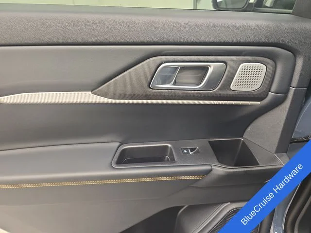 New 2026 Vapor Blue Metallic Ford Tremor® image 23