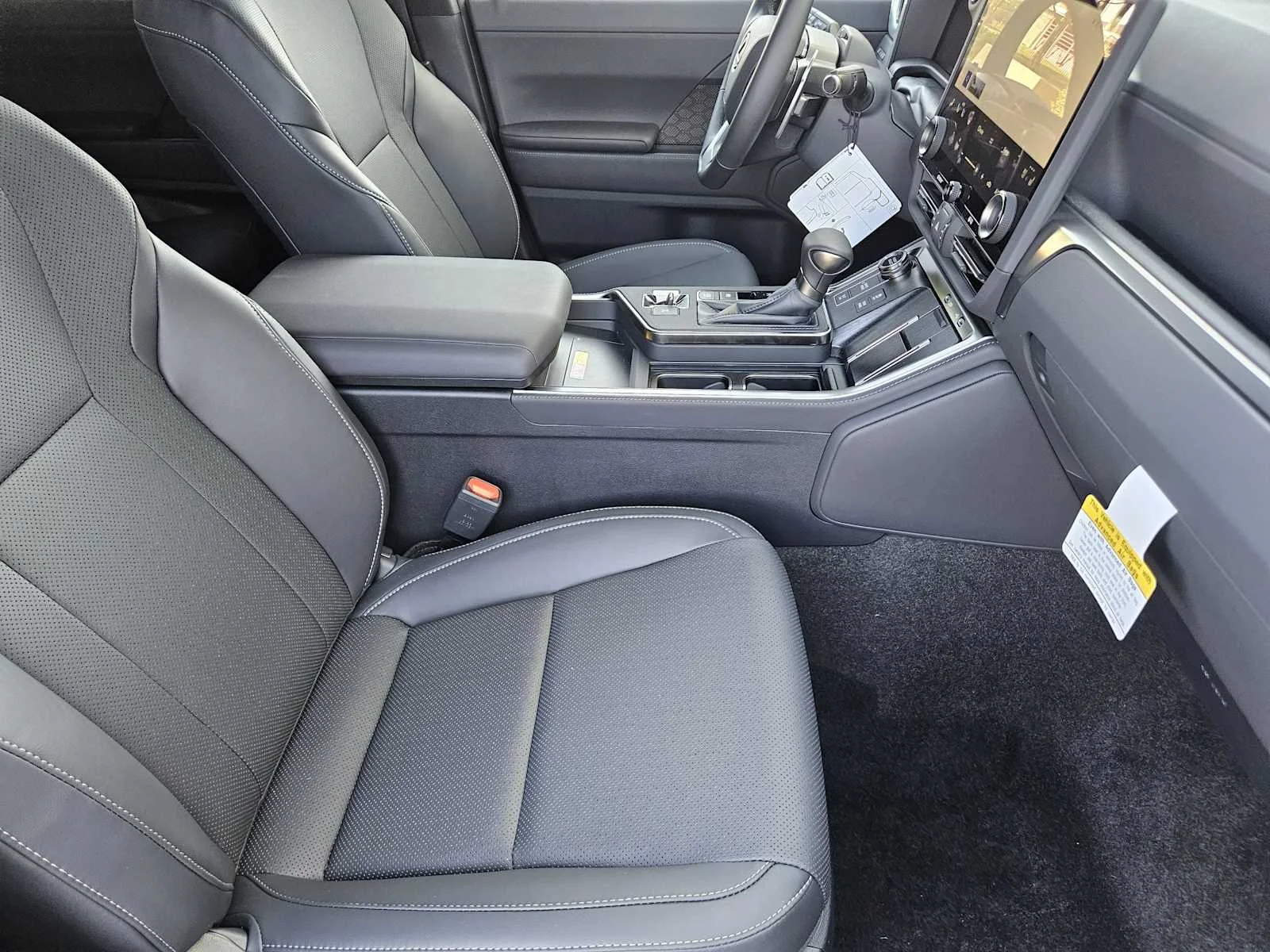 Certified Used 2026 INCOGNITO Lexus Premium+ image 9