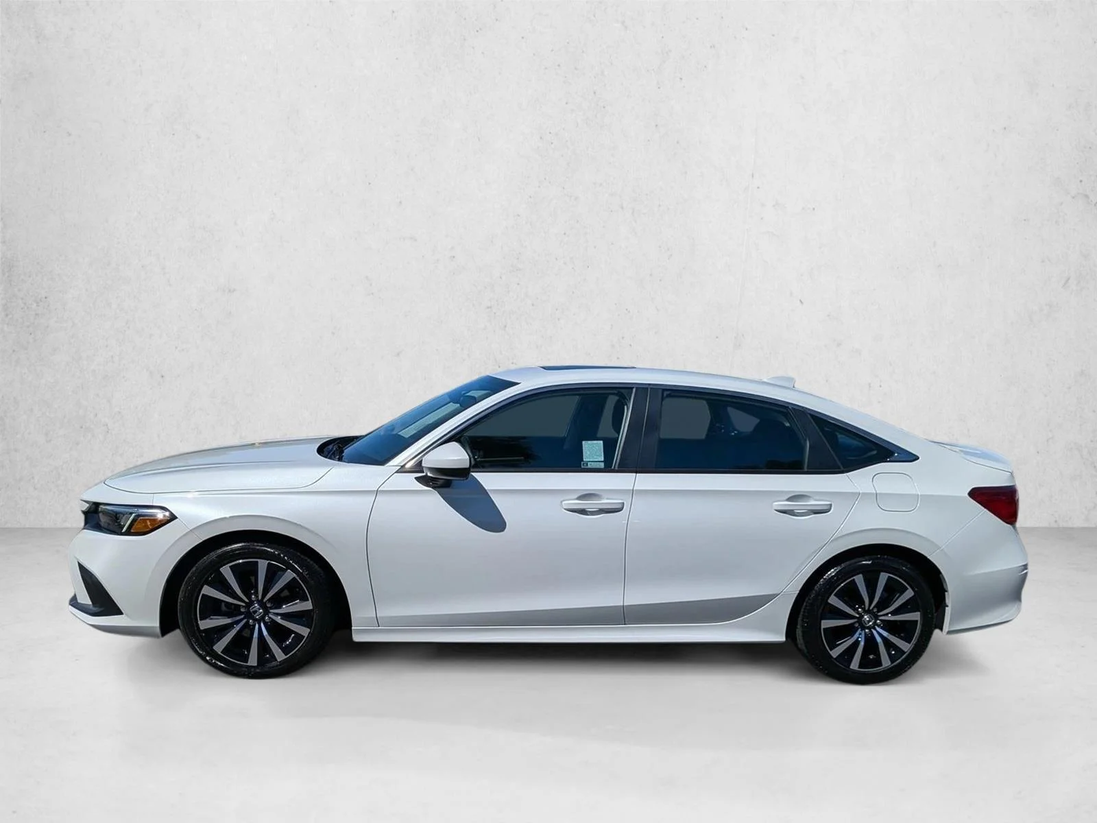 Used 2023 Platinum White Pearl Honda EX image 9
