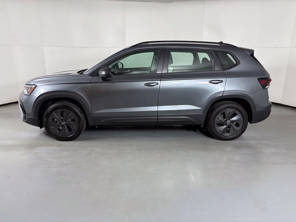 Used 2025 Gray Volkswagen 1.5T S image 5