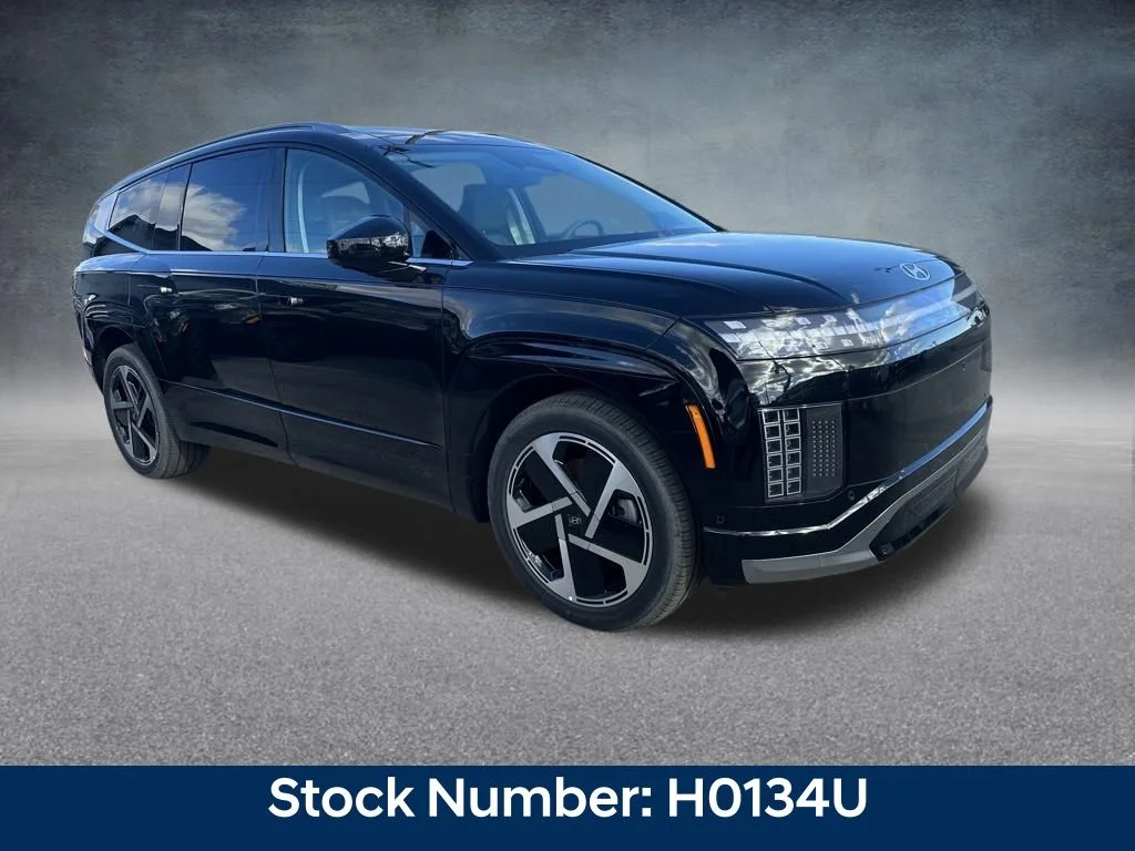 New 2026 Abyss Black Hyundai Performance Calligraphy image 6