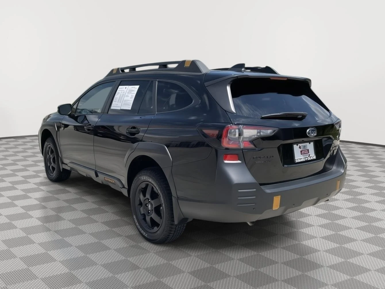 Certified Used 2025 Crystal Black Silica Subaru Wilderness image 11