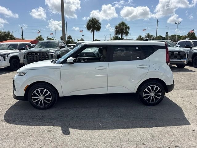 Used 2021 White Kia LX image 6