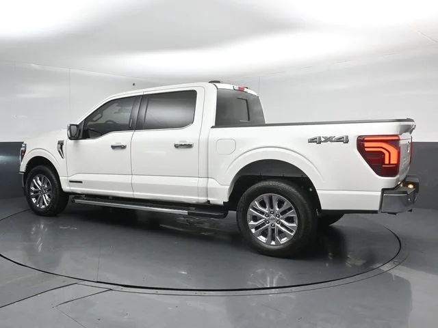 Used 2024 White Ford Lariat image 5