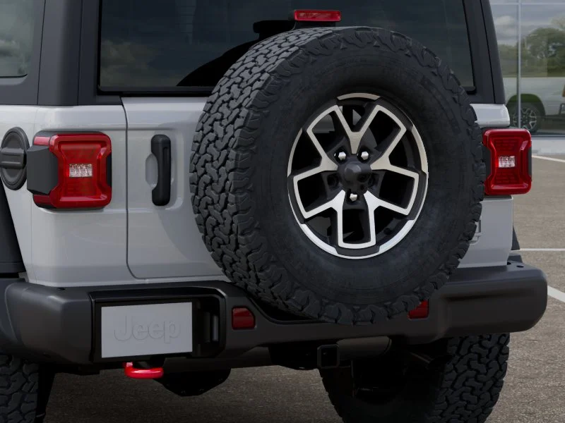 New 2026 Bright White Clear-Coat Exterior Paint Jeep Rubicon image 40