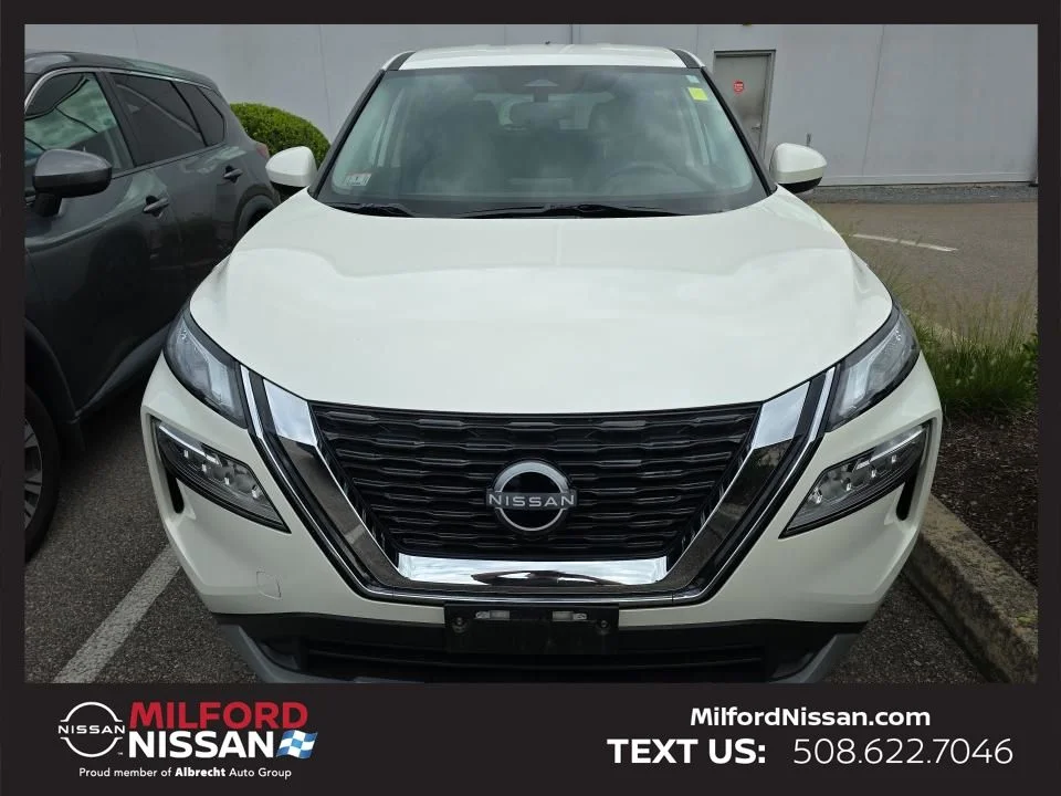 Certified Used 2023 White Nissan SV image 6