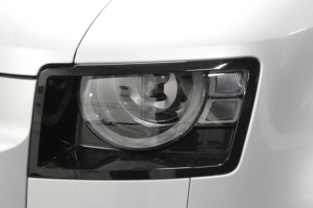Used 2022 Silver Land Rover XS Edition image 55