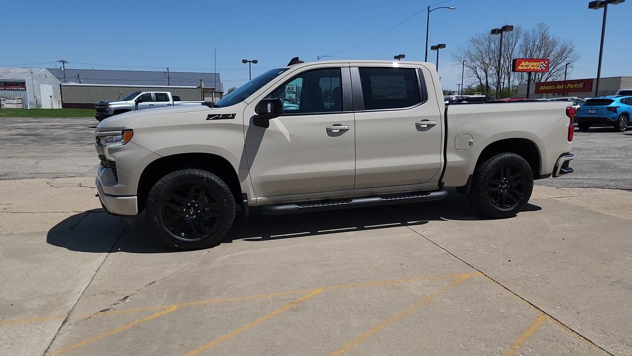 New 2026 White Sands Chevrolet RST image 3
