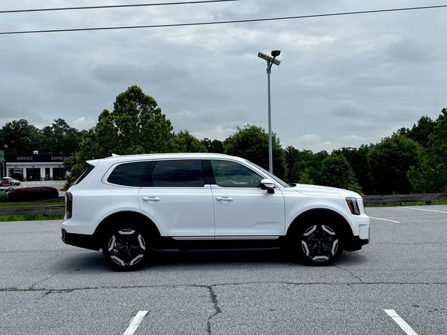 Certified Used 2025 White Kia EX image 6
