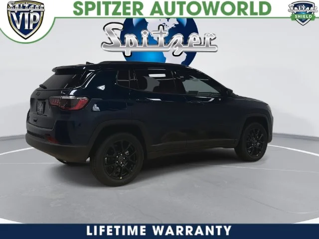 New 2026 Fathom Blue Pearl-Coat Exterior Paint Jeep Altitude image 17
