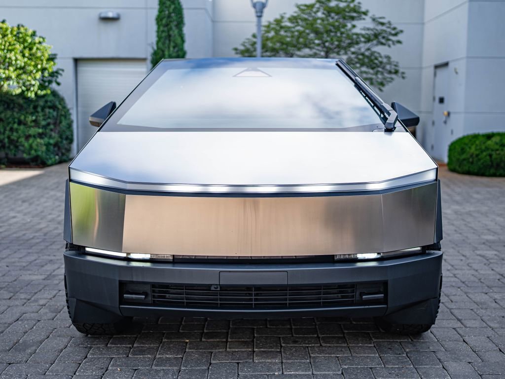 Used 2024 Tesla Cybertruck Base with VIN 7G2CEHED2RA023801 for sale in Wichita, KS