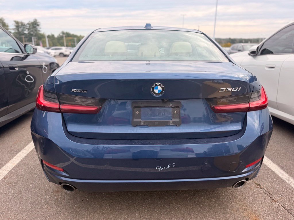 Used 2024 Blue BMW 330i xDrive image 4