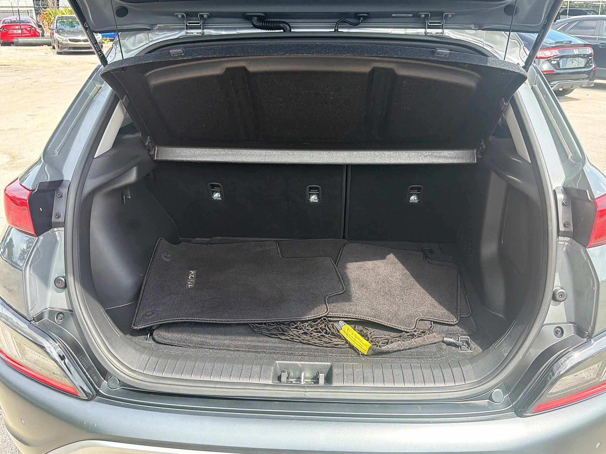 Used 2023 Ecotronic Gray Hyundai Limited image 24