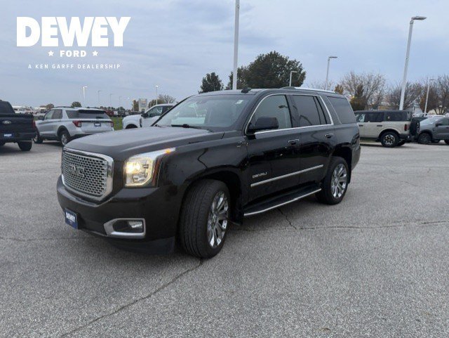 Used 2016 Onyx Black GMC Denali image 5