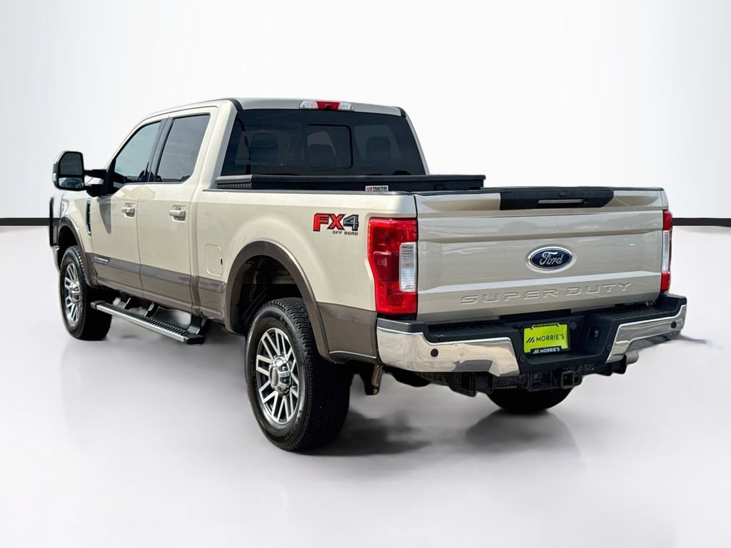 Used 2017  Ford Lariat image 5