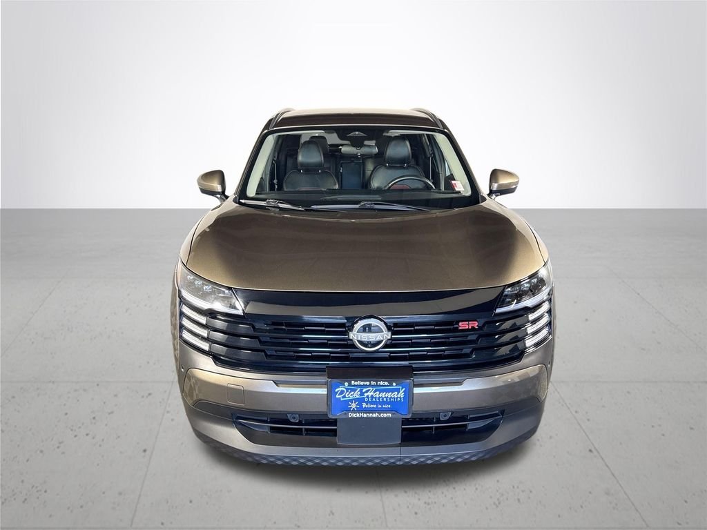 Used 2025 Brown Nissan SR image 3