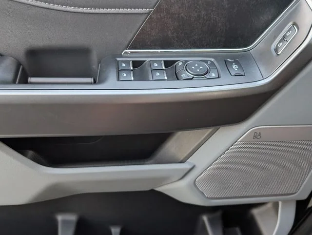 2025 Ford F-250 Super Duty Lariat - Photo 14