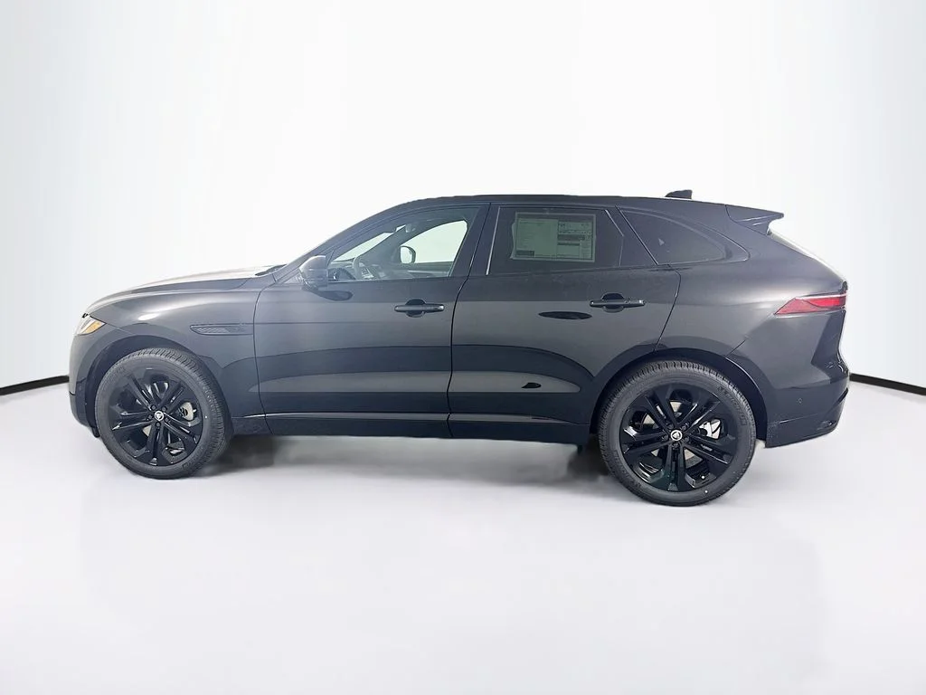2026 Jaguar F-Pace R-Dynamic S - Photo 8