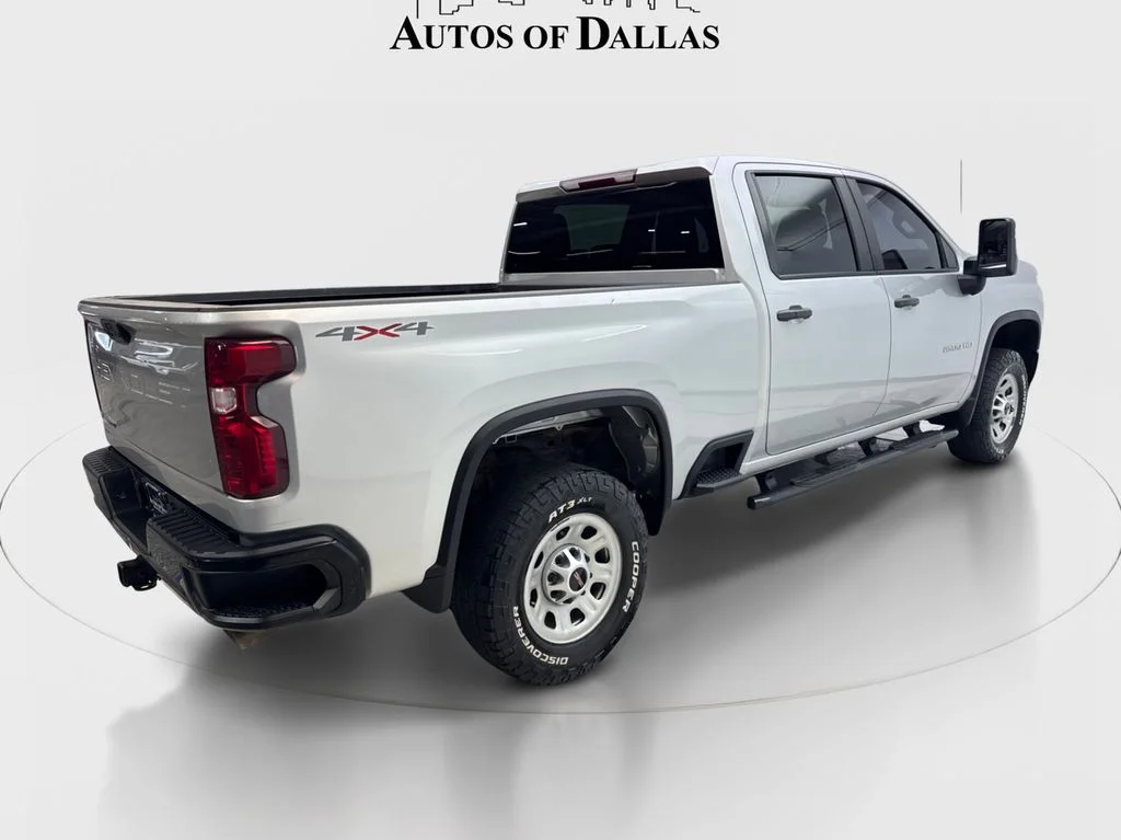 Used 2022 Silver Chevrolet Custom image 6