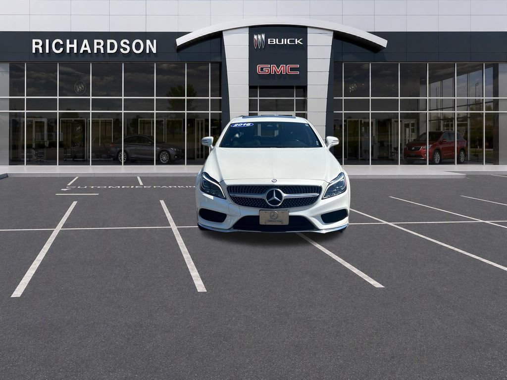 Used 2016 White Mercedes-Benz 4MATIC® image 8