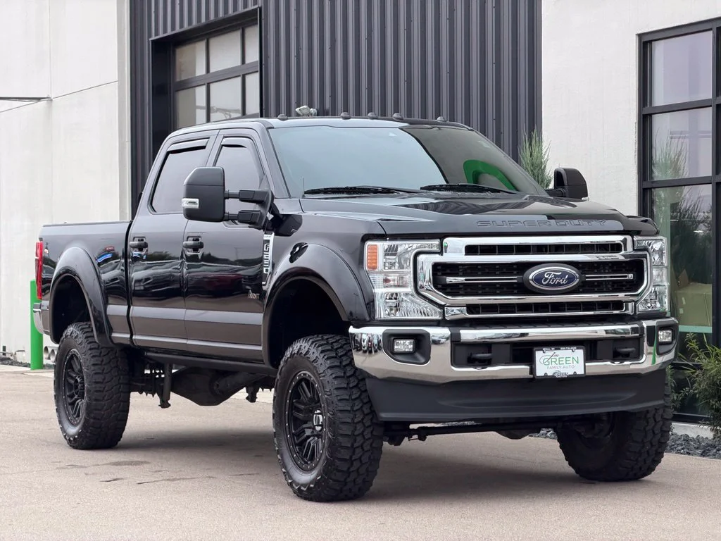 Used 2021 Black Ford Lariat image 4