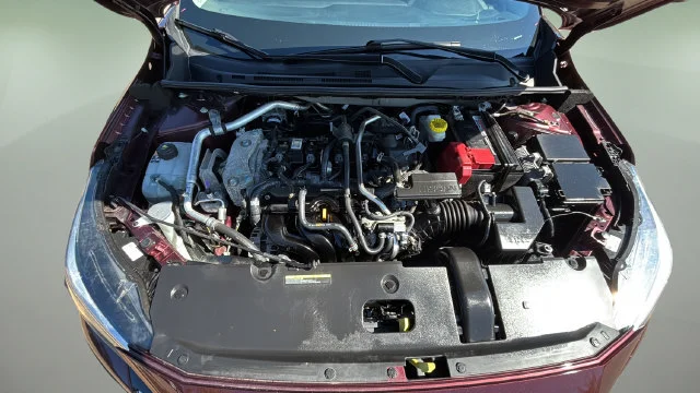 Used 2025  Nissan SV image 32