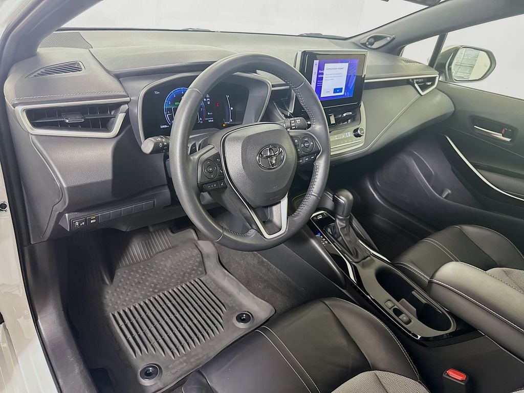 Used 2024 Wind Chill Pearl Toyota XSE image 11