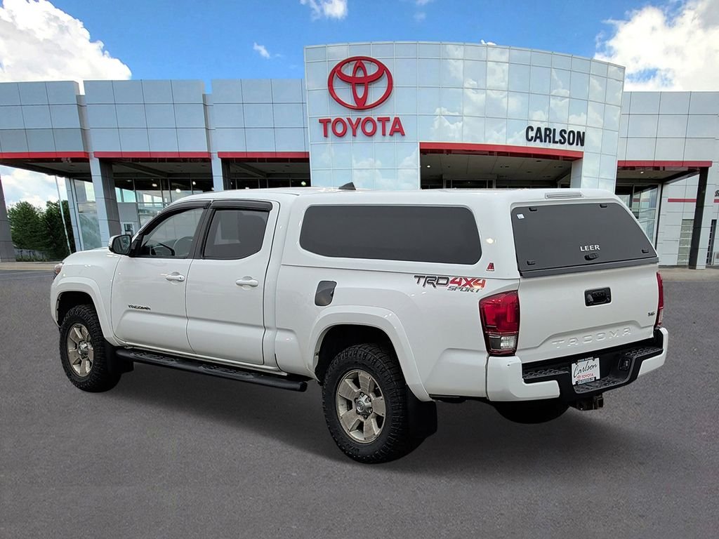 Used 2016 Toyota Tacoma TRD Sport with VIN 5TFDZ5BN2GX003304 for sale in Minneapolis, Minnesota