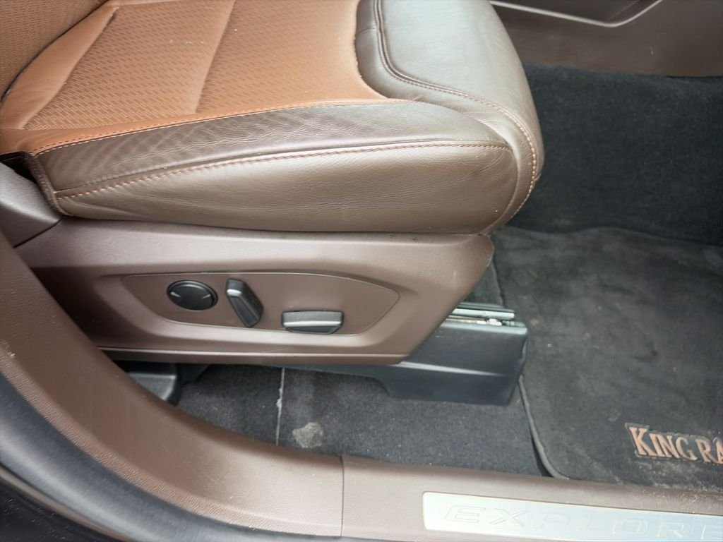 Certified Used 2023 Black Metallic Ford King Ranch image 36