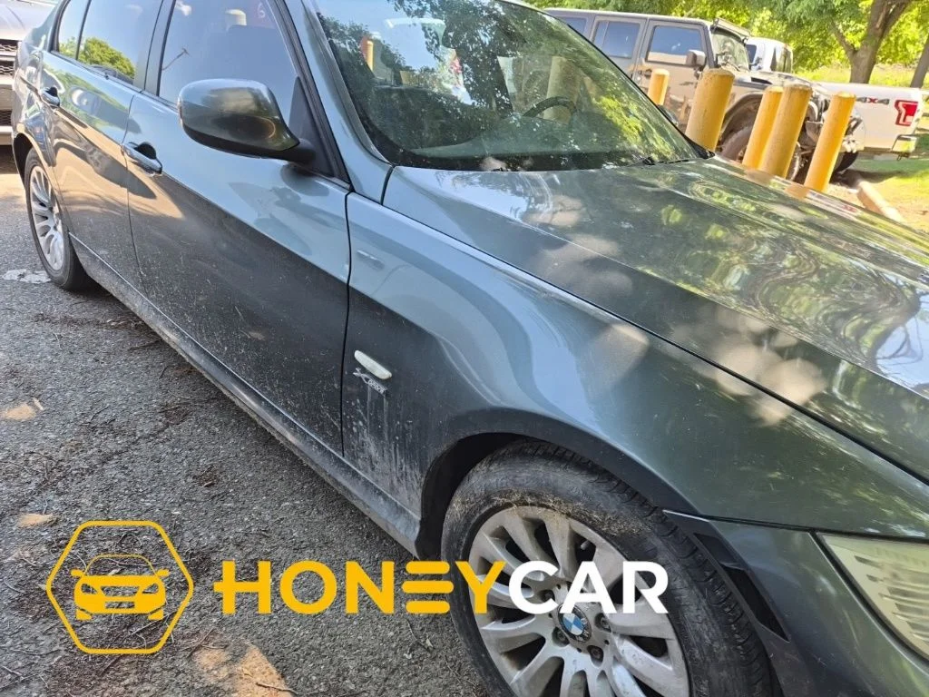 2009 BMW 3 Series 328xi Sedan's photo