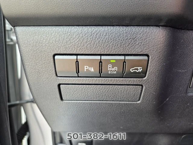 Used 2016 Silver Lexus 200t image 34
