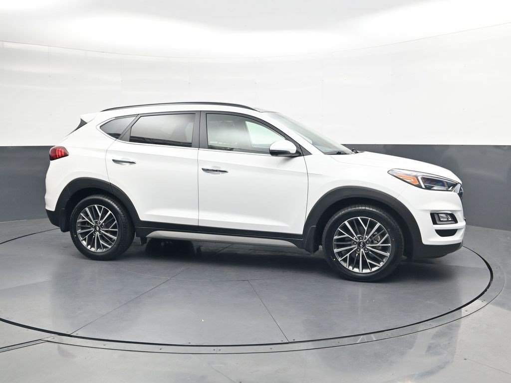 Used 2019 Dazzling White Hyundai Ultimate image 3