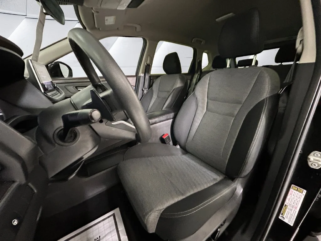 Used 2023 Black Nissan SV image 8