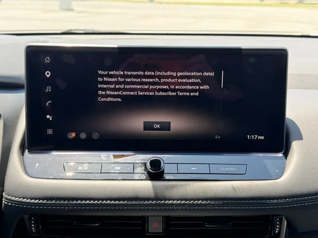 New 2026 White Pearl Nissan Platinum image 32
