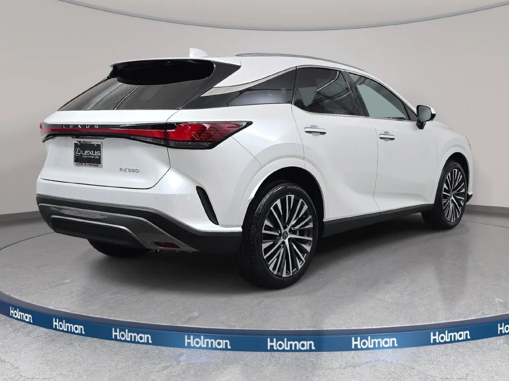 New 2026 Eminent White Pearl Lexus PREMIUM PLUS image 5