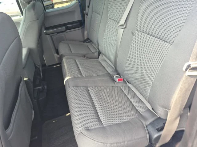 Used 2016 Blue Ford XLT image 27